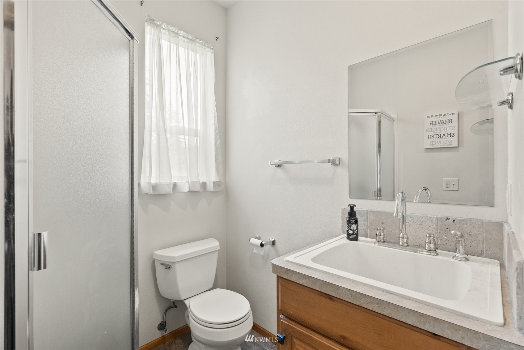 356 Wells Road Pe Ell, WA 98572 - Photo 20 of 40 a bathroom with a sink a toilet and tub