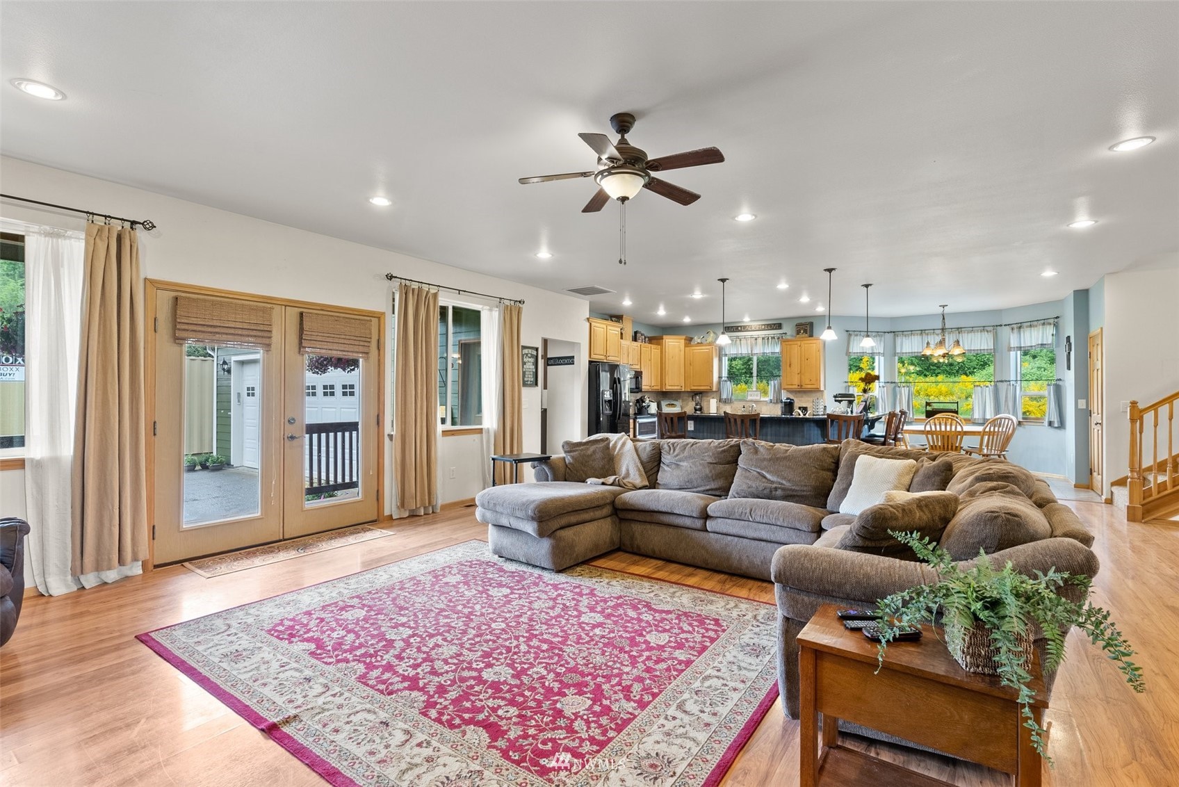 356 Wells Road Pe Ell, WA 98572 - Photo 10 of 40 a living room with furniture and a rug