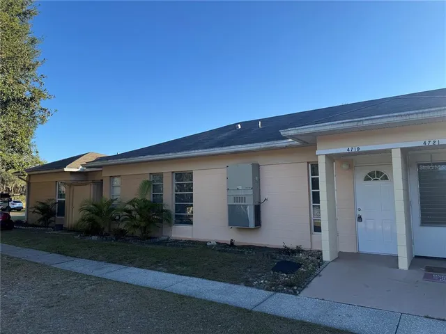 $900 | 4719 Club Circle, Lakeshore, FL 33854