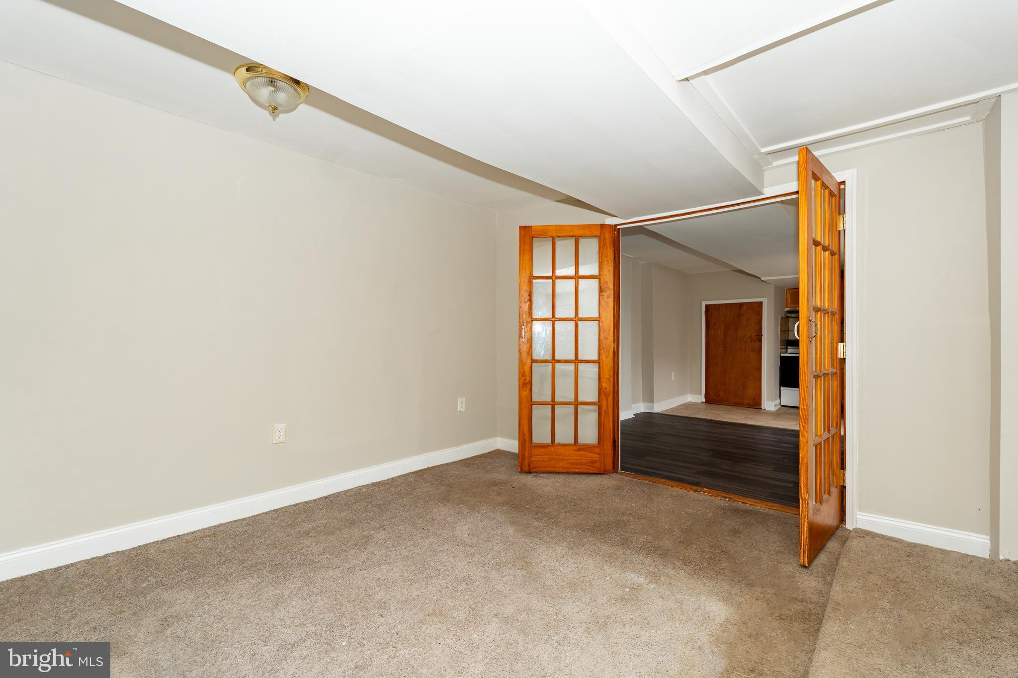 5763 Pemberton Street, Unit C Philadelphia, PA 19143 - Photo 15 of 37