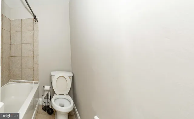 $1,200 | 5763 Pemberton Street, Unit C, Philadelphia, PA 19143