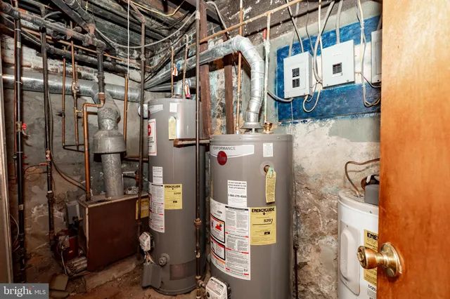 $1,200 | 5763 Pemberton Street, Unit C, Philadelphia, PA 19143