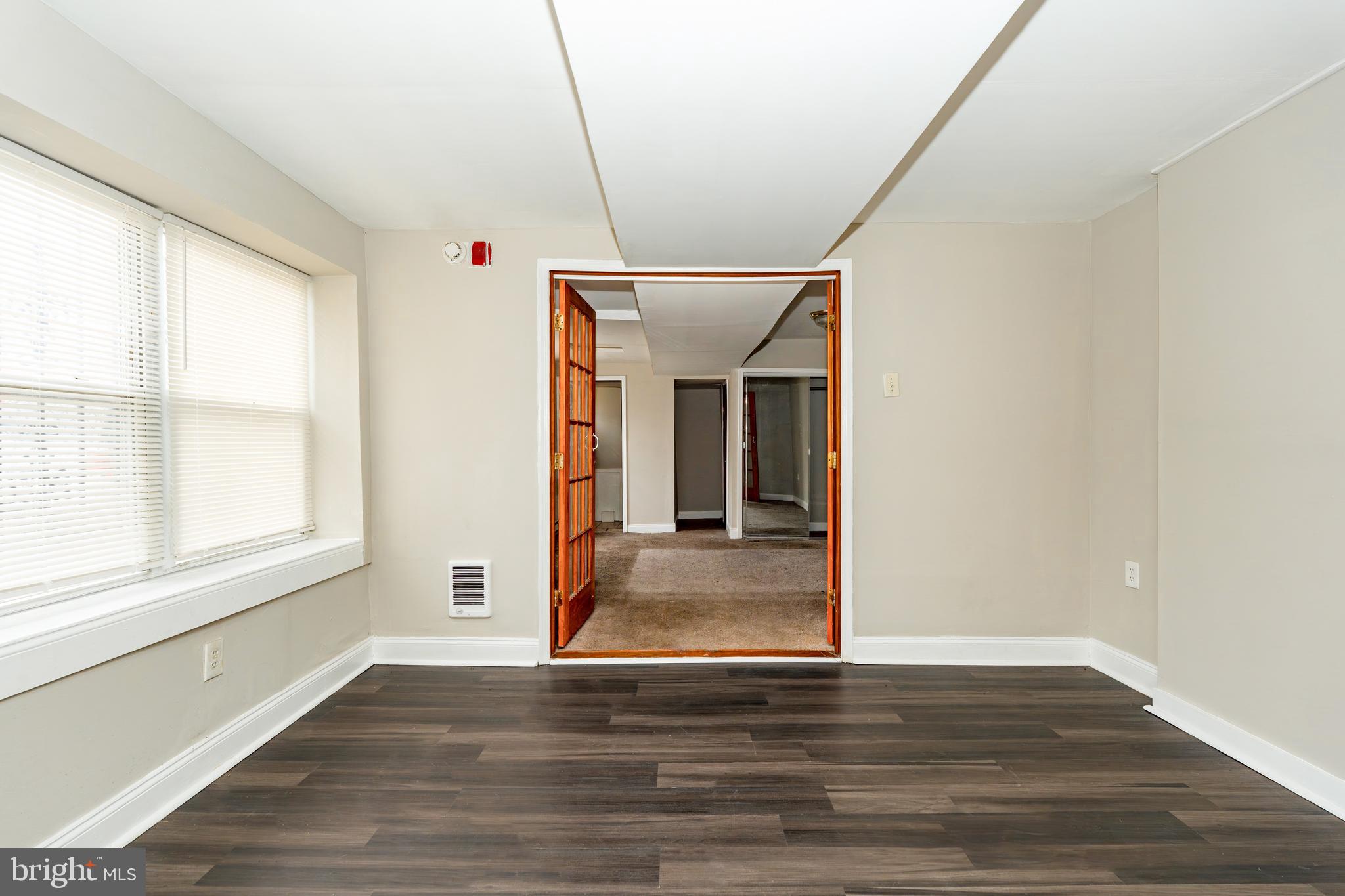 5763 Pemberton Street, Unit C Philadelphia, PA 19143 - Photo 6 of 37