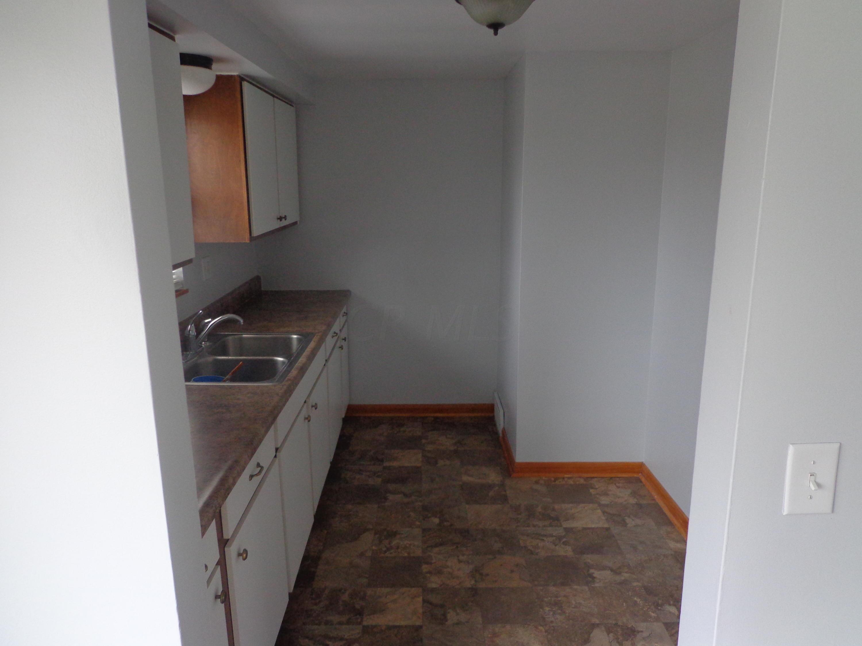 839 Spring Street Lancaster, OH 43130 - Photo 6 of 21