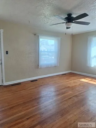 $254,900 | 98 Maplewood Avenue, Pocatello, ID 83204