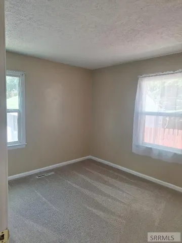 $254,900 | 98 Maplewood Avenue, Pocatello, ID 83204