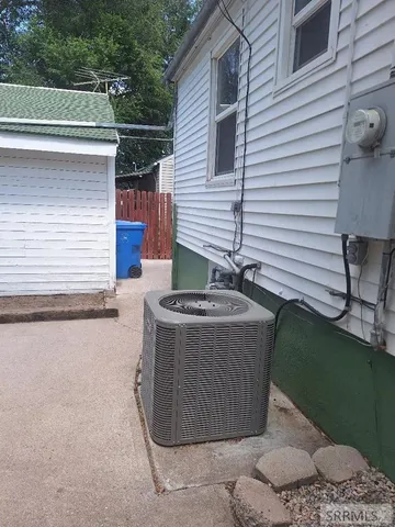 $254,900 | 98 Maplewood Avenue, Pocatello, ID 83204