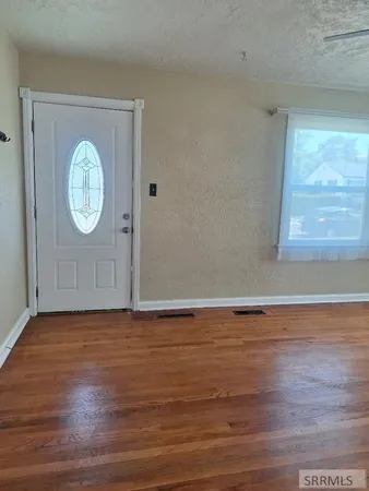 $254,900 | 98 Maplewood Avenue, Pocatello, ID 83204