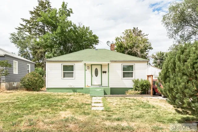 $254,900 | 98 Maplewood Avenue, Pocatello, ID 83204
