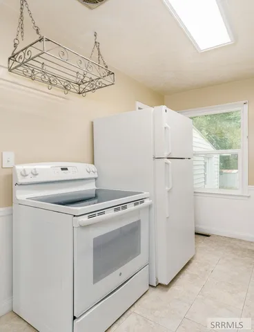 $254,900 | 98 Maplewood Avenue, Pocatello, ID 83204