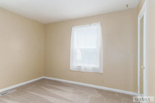 $254,900 | 98 Maplewood Avenue, Pocatello, ID 83204