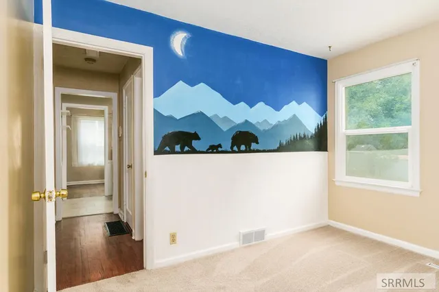 $254,900 | 98 Maplewood Avenue, Pocatello, ID 83204