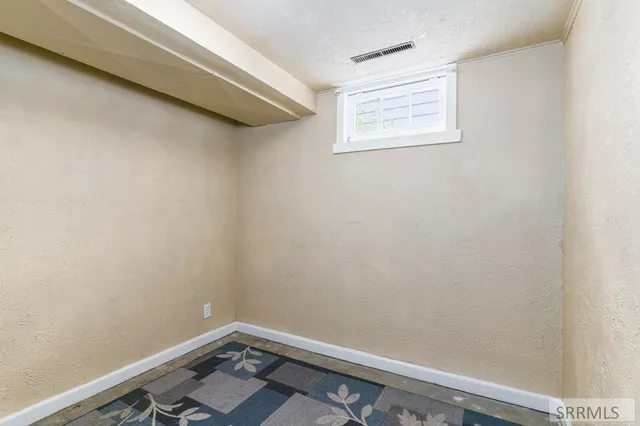 $254,900 | 98 Maplewood Avenue, Pocatello, ID 83204