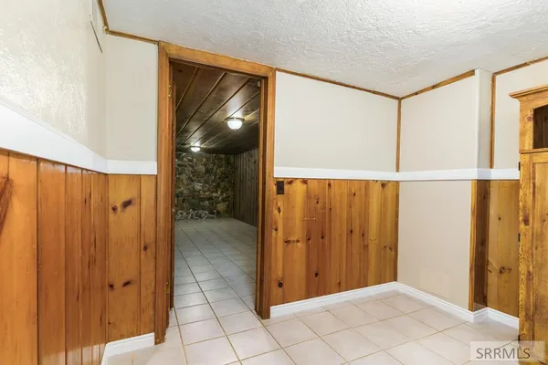 $254,900 | 98 Maplewood Avenue, Pocatello, ID 83204