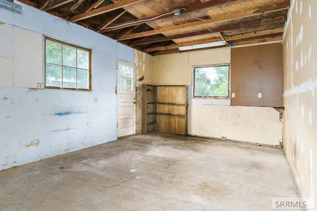 $254,900 | 98 Maplewood Avenue, Pocatello, ID 83204