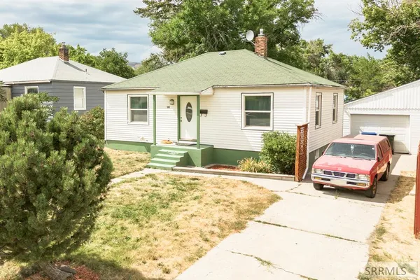 $254,900 | 98 Maplewood Avenue, Pocatello, ID 83204