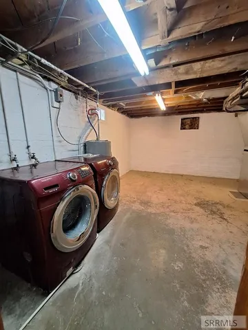 $254,900 | 98 Maplewood Avenue, Pocatello, ID 83204