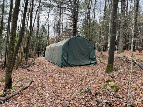 $137,000 | 319 Snow Road, Day, NY 12835