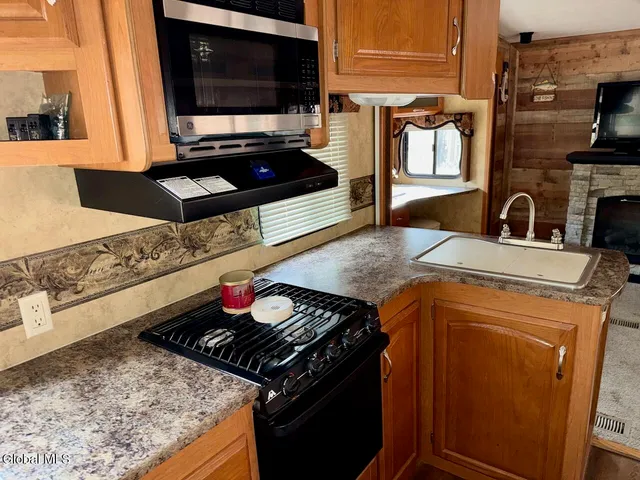 $147,000 | 319 Snow Road, Day, NY 12835