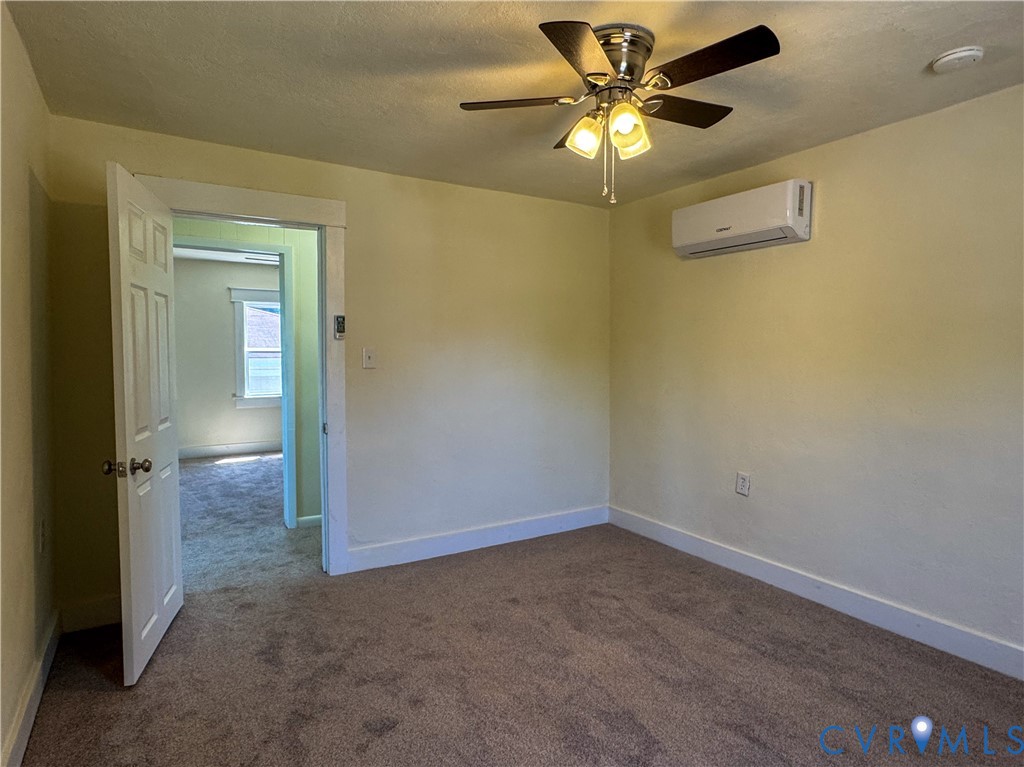 1014 Hamilton Avenue Colonial Heights, VA 23834 - Photo 24 of 32