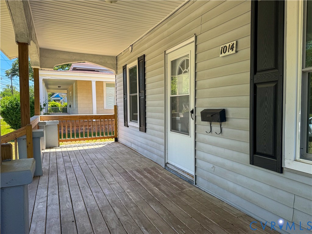 1014 Hamilton Avenue Colonial Heights, VA 23834 - Photo 3 of 32