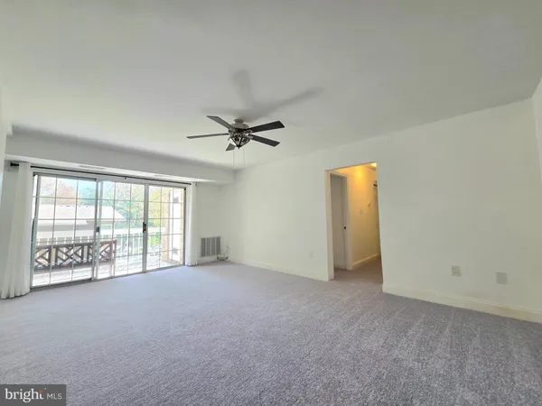 $2,150 | 1935 Wilson Lane, Unit 103, McLean, VA 22102