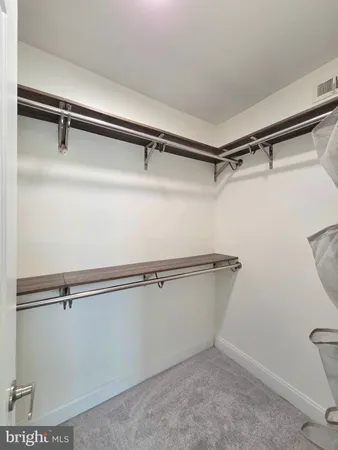 $2,150 | 1935 Wilson Lane, Unit 103, McLean, VA 22102