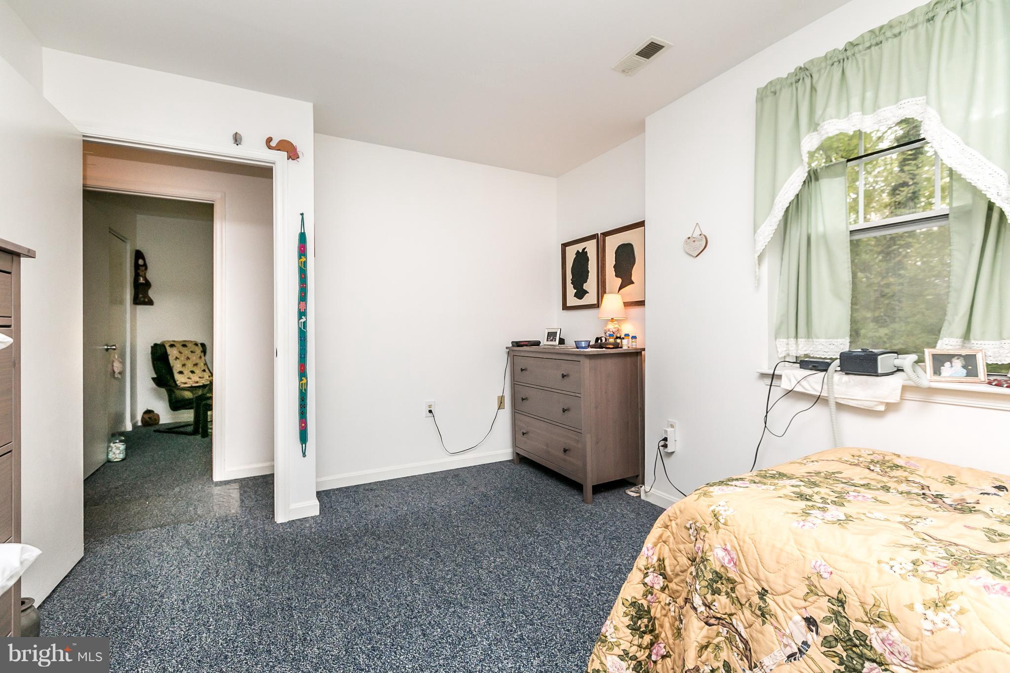 520 McManus Way, Unit C1 Towson, MD 21286 - Photo 9 of 16 Master bedroom