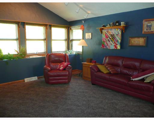 277 Forsythe Road Valencia, PA 16059 - Photo 5 of 14 Den/Family/Great Room. ANOTHER VIEW OF FAMILY ROOM