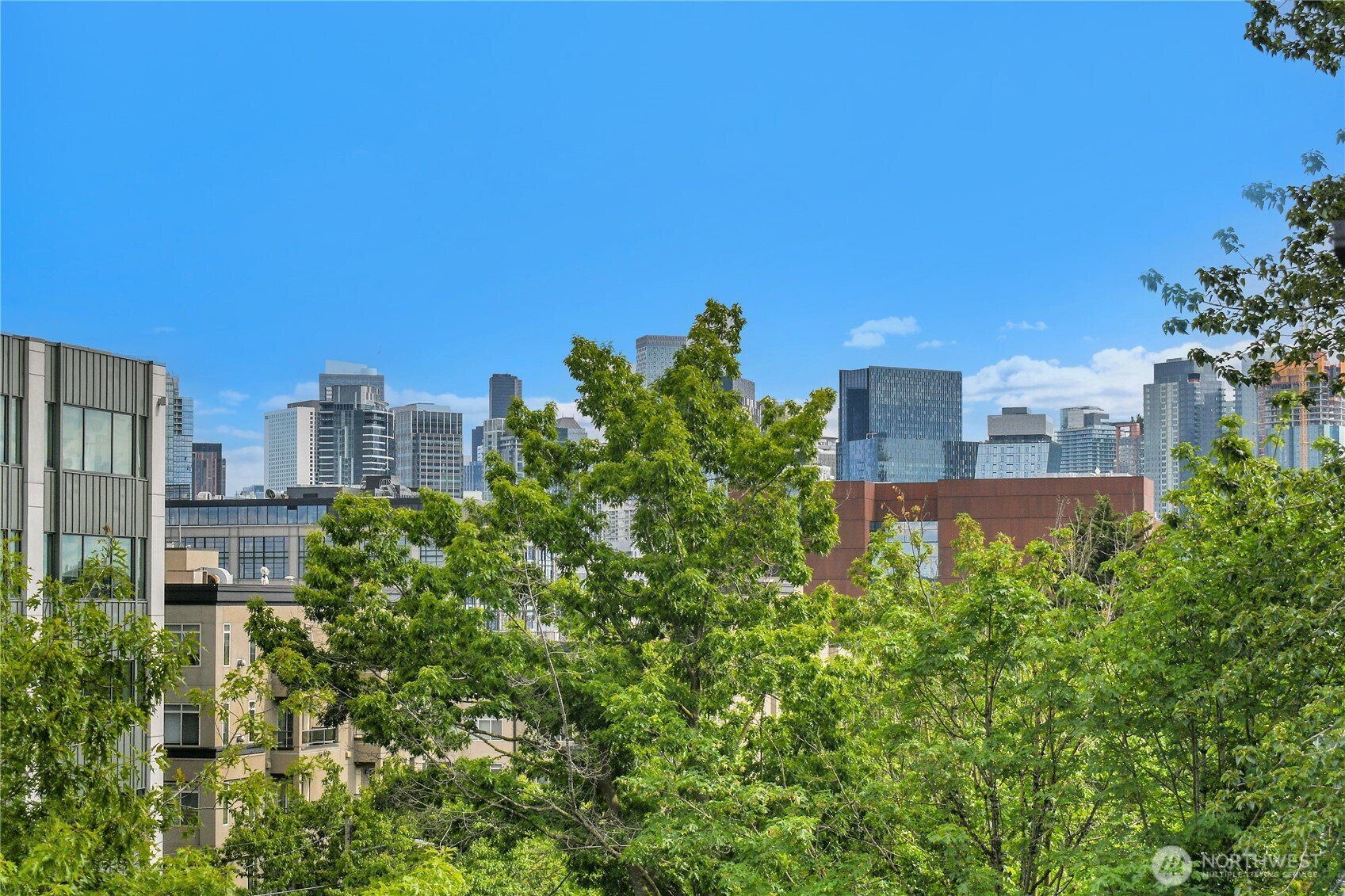 612 Prospect Street, Unit 204 Seattle, WA 98109 - Photo 17 of 18