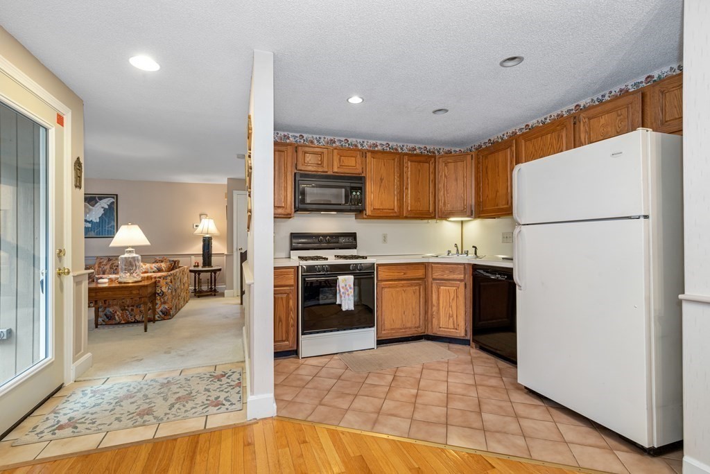 115 Trailside Way, Unit 115 Ashland, MA 01721 - Photo 7 of 34 Gallery Image 7