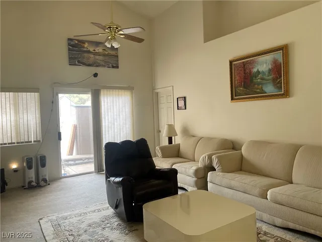$430,000 | 648 Hitchen Post Drive, Henderson, NV 89011