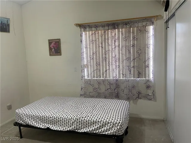 $430,000 | 648 Hitchen Post Drive, Henderson, NV 89011