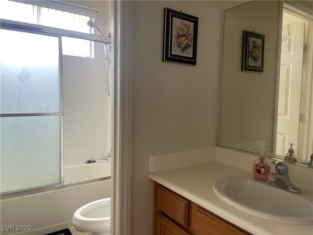 $430,000 | 648 Hitchen Post Drive, Henderson, NV 89011