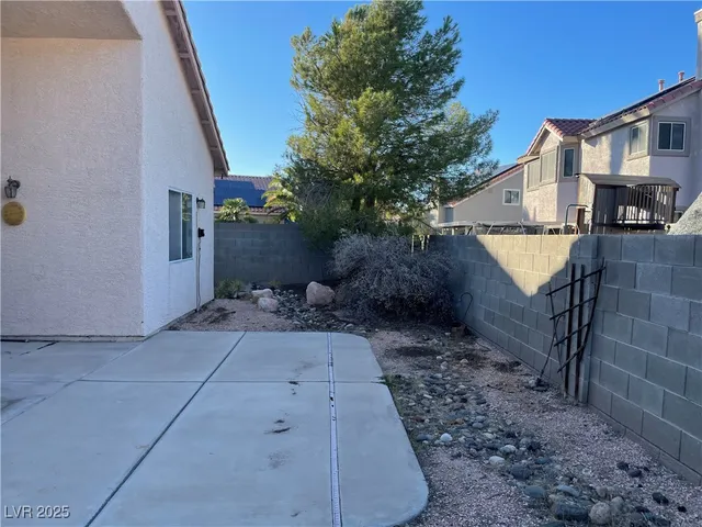 $430,000 | 648 Hitchen Post Drive, Henderson, NV 89011