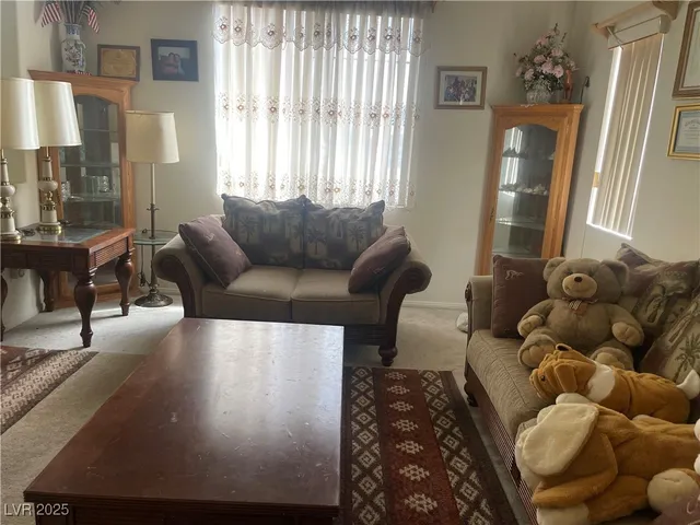 $430,000 | 648 Hitchen Post Drive, Henderson, NV 89011