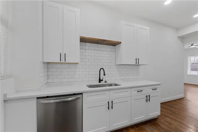 $1,900 | 360 Ponce De Leon Avenue Northeast, Unit 24, Atlanta, GA 30308