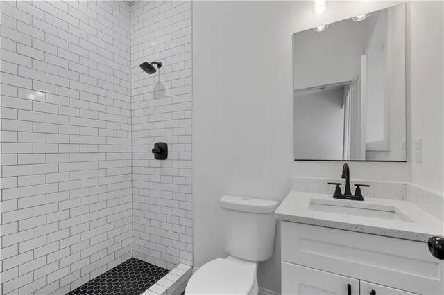 $1,900 | 360 Ponce De Leon Avenue Northeast, Unit 24, Atlanta, GA 30308