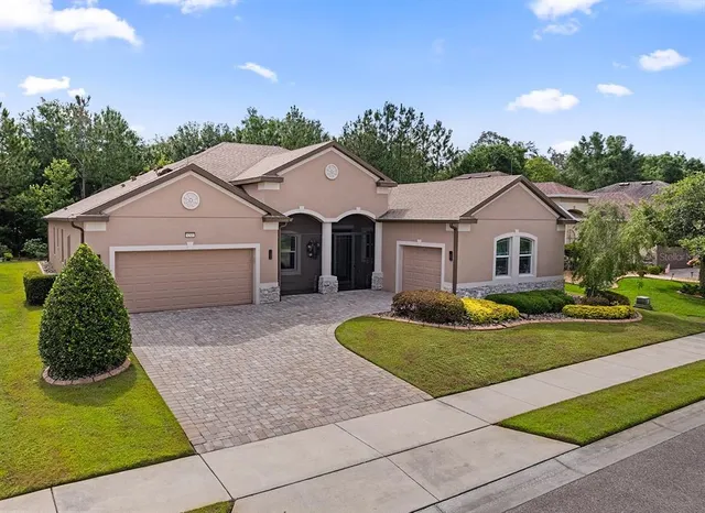 $770,000 | 8348 Bridgeport Bay Circle, Mount Dora, FL 32757