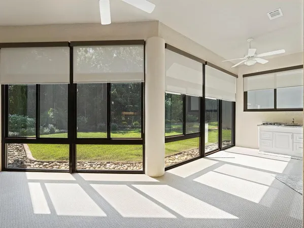 a view of a large window with an outdoor view