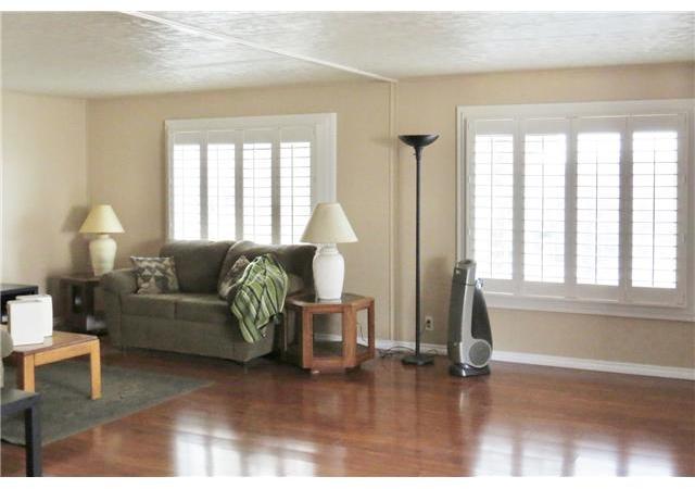 7467 Mission Gorge Road, Unit 286 Santee, CA 92071 - Photo 5 of 19