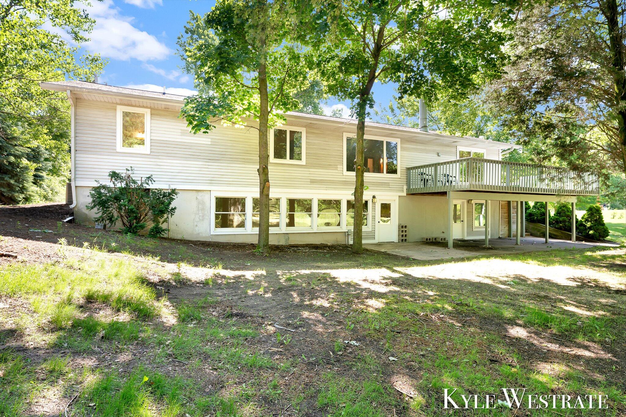 18883 168th Avenue Spring Lake, MI 49456 - Photo 32 of 39 36-ELY00636