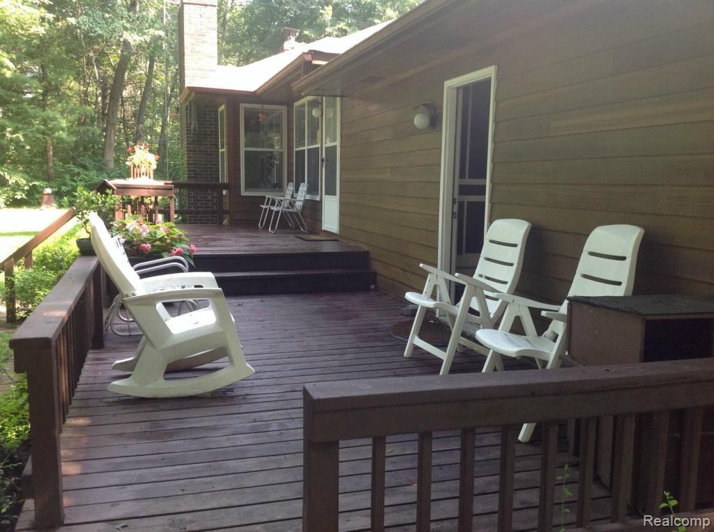 3219 Marathon Road Columbiaville, MI 48421 - Photo 5 of 39 4.JPG