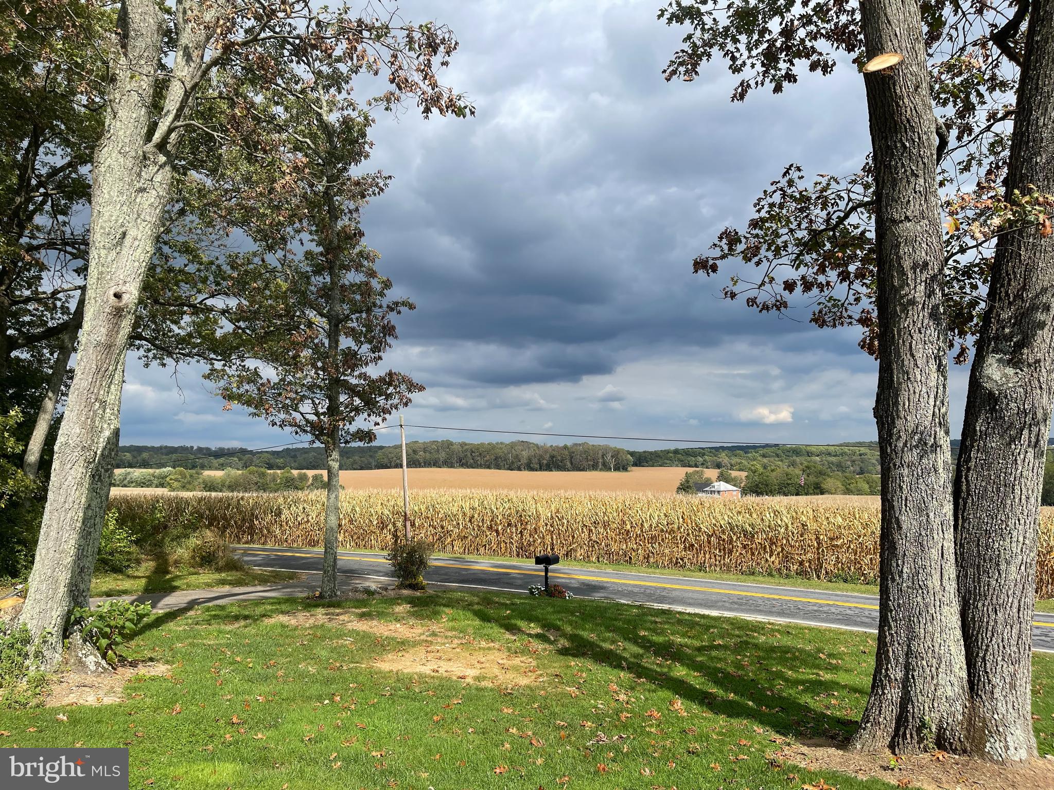 1670 Florence Road Mount Airy, MD 21771 - Photo 5 of 20 a view of an ocean