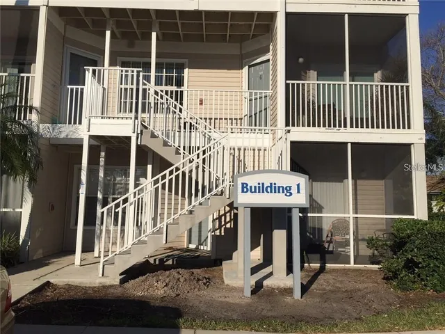 $1,895 | 850 South Tamiami Trail, Unit 123, Sarasota, FL 34236