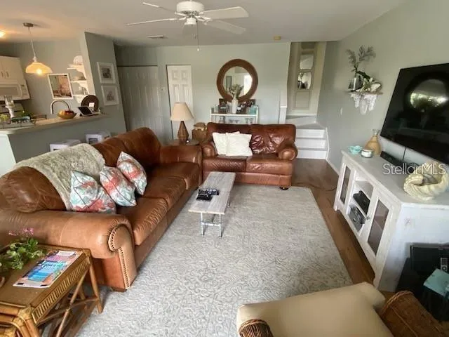 $1,895 | 850 South Tamiami Trail, Unit 123, Sarasota, FL 34236