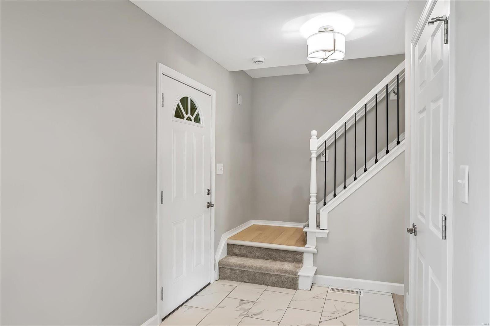 269 Oak Path Drive Ballwin, MO 63011 - Photo 14 of 29