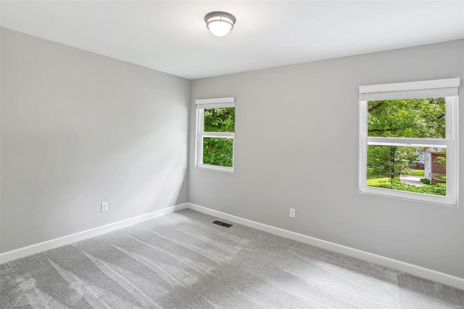 269 Oak Path Drive Ballwin, MO 63011 - Photo 18 of 29