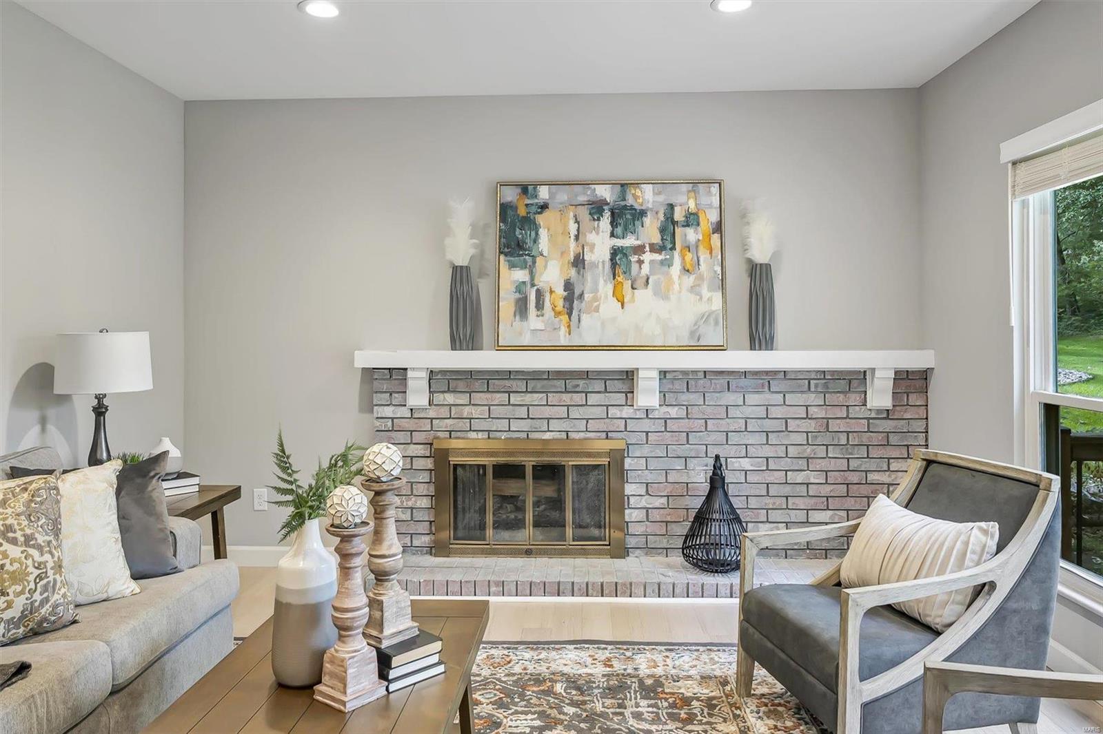 269 Oak Path Drive Ballwin, MO 63011 - Photo 5 of 29