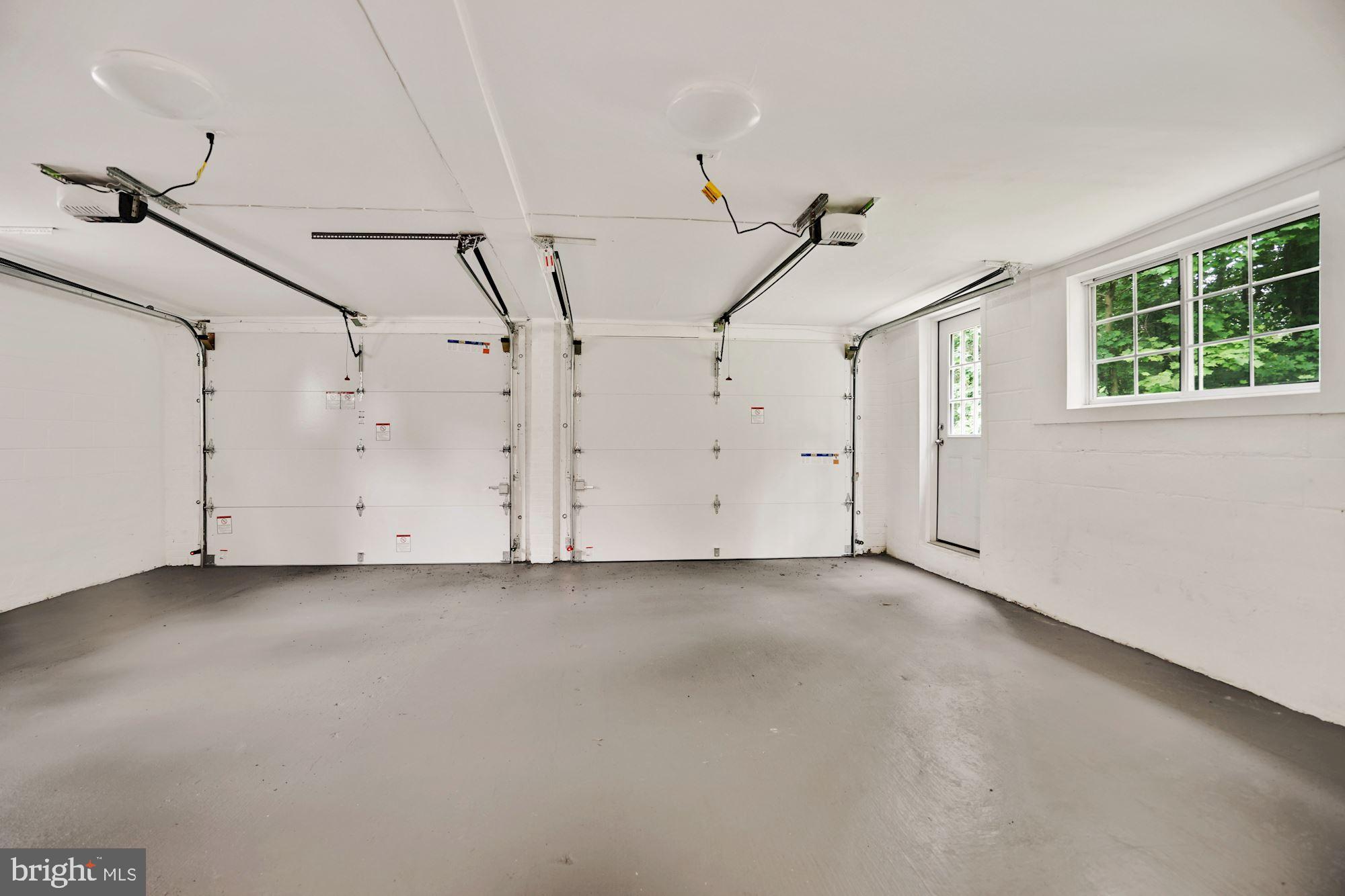 9101 Old Keene Mill Road Springfield, VA 22152 - Photo 17 of 28 a view of a garage